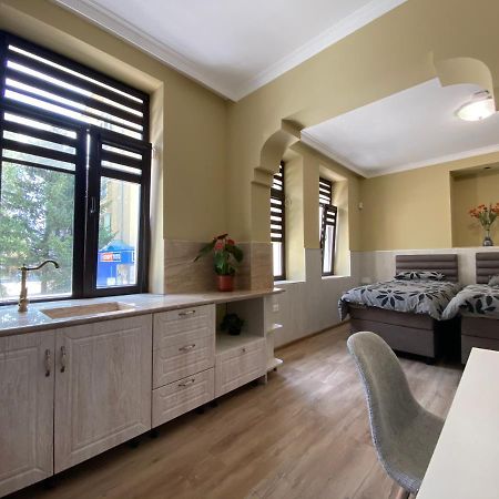 Къща за гости Кребс guesthousekrebs Шумен Екстер'єр фото