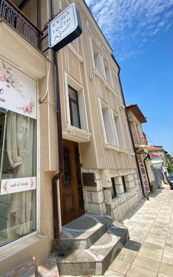 Къща за гости Кребс guesthousekrebs Шумен Екстер'єр фото